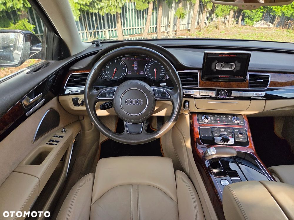 Audi A8 4.2 FSI Quattro tiptronic - 12