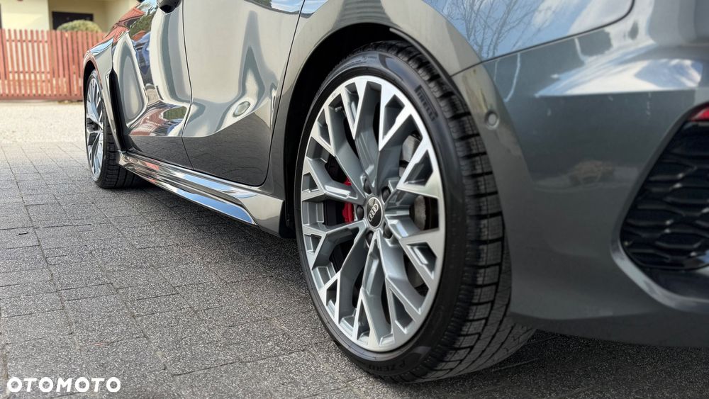 Audi RS3 Sportback - 17