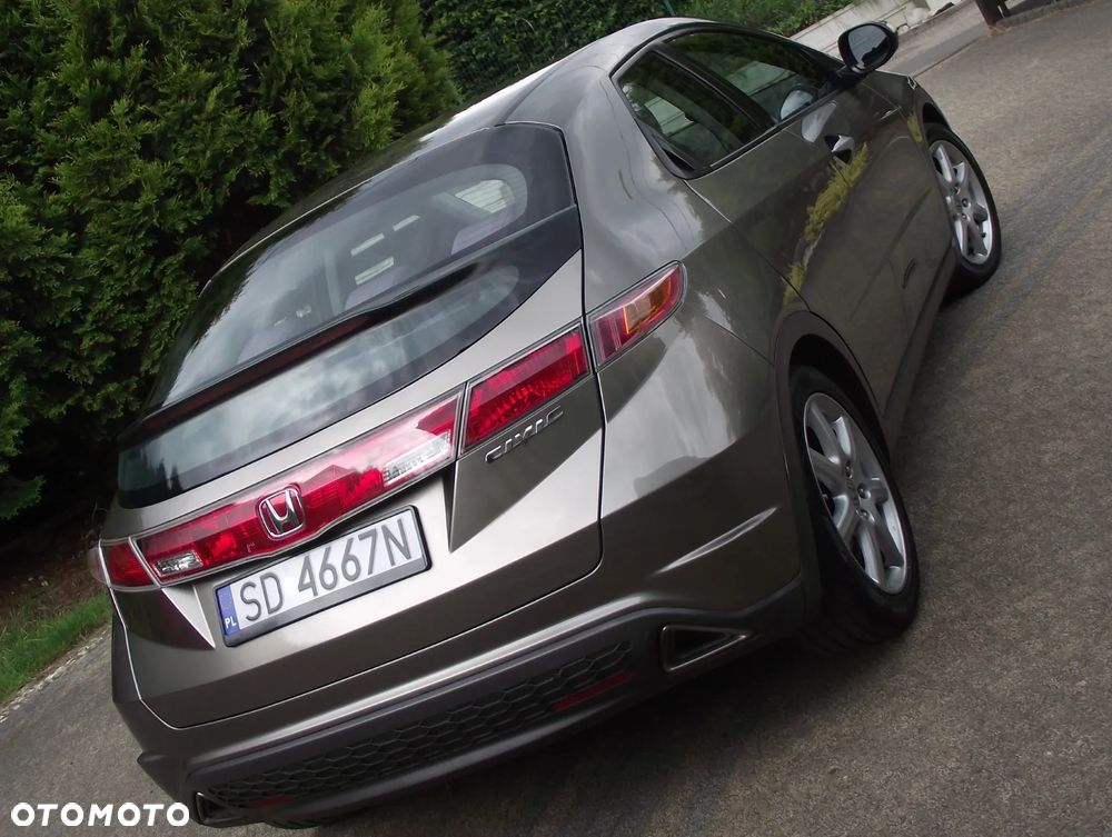 Honda Civic 1.8 Executive - 6
