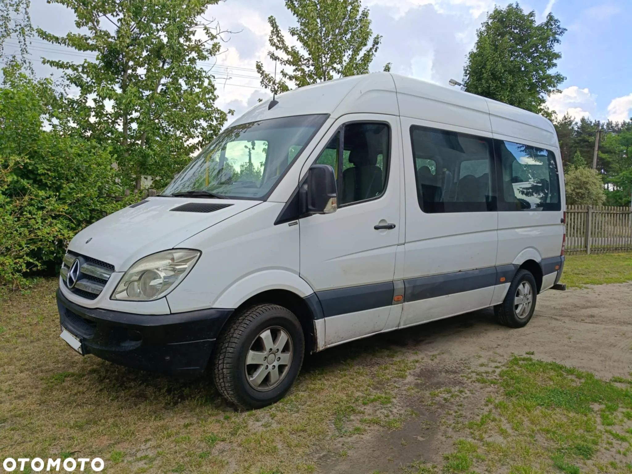 Mercedes-Benz Sprinter - 1