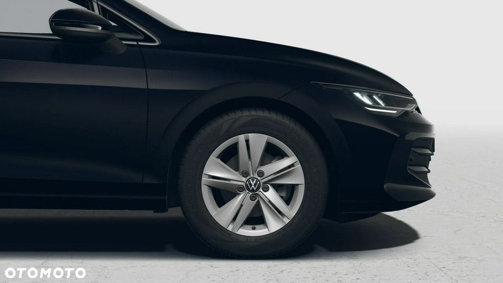 Volkswagen Golf - 8