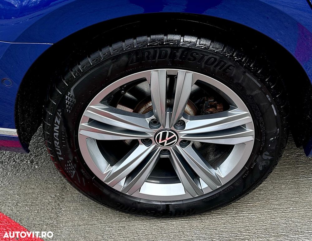 Volkswagen Passat 2.0 TDI DSG Highline - 17