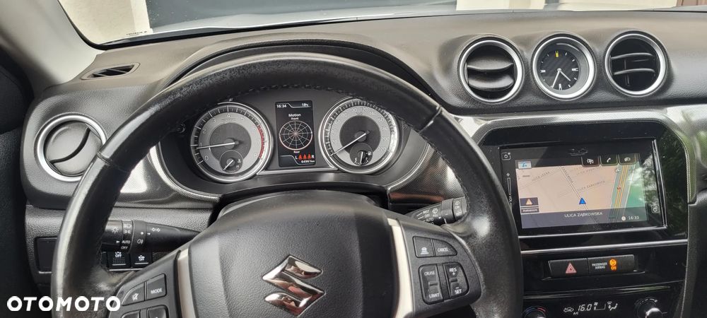 Suzuki Vitara 1.4 Boosterjet SHVS Premium 2WD - 22