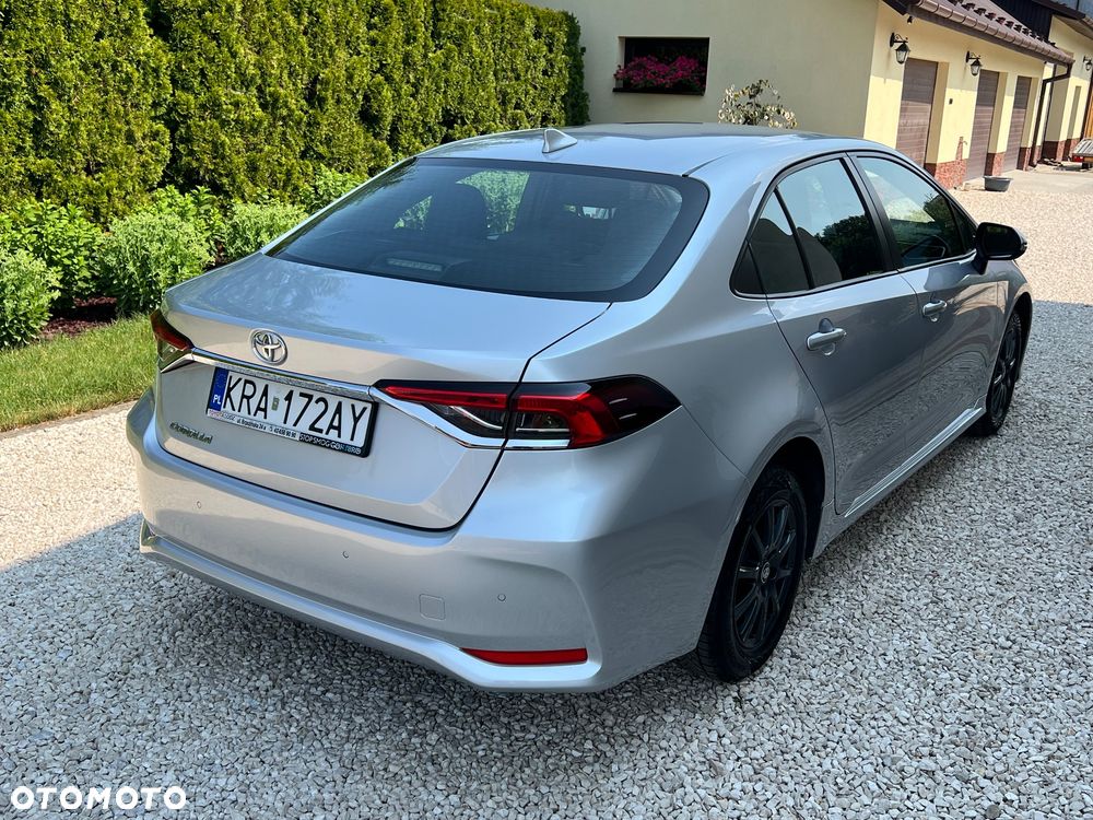 Toyota Corolla - 9