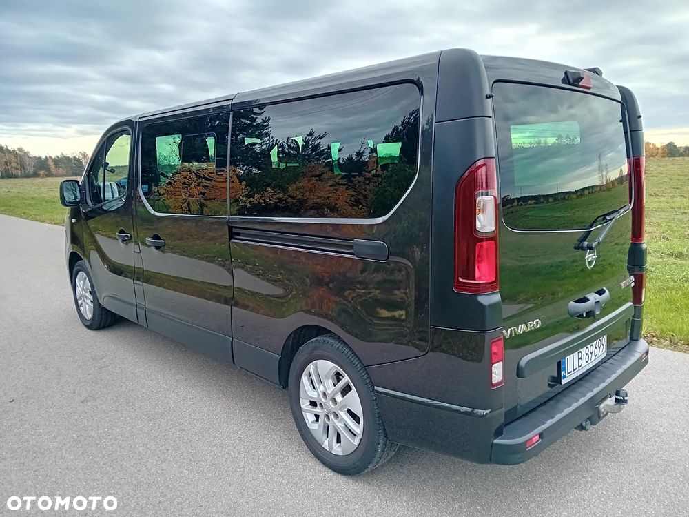 Opel Vivaro L2H1 2,9t Elegance Premium - 4