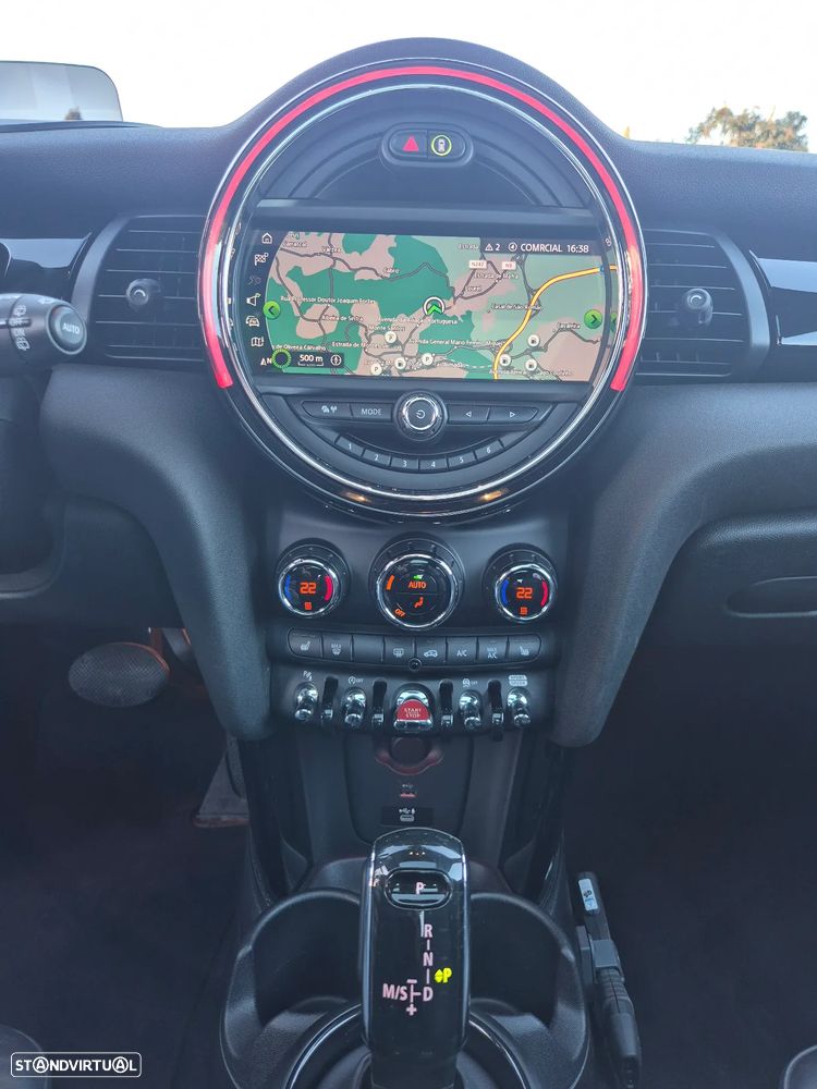 MINI 5 Portas Cooper Aut. Seven Chili - 21