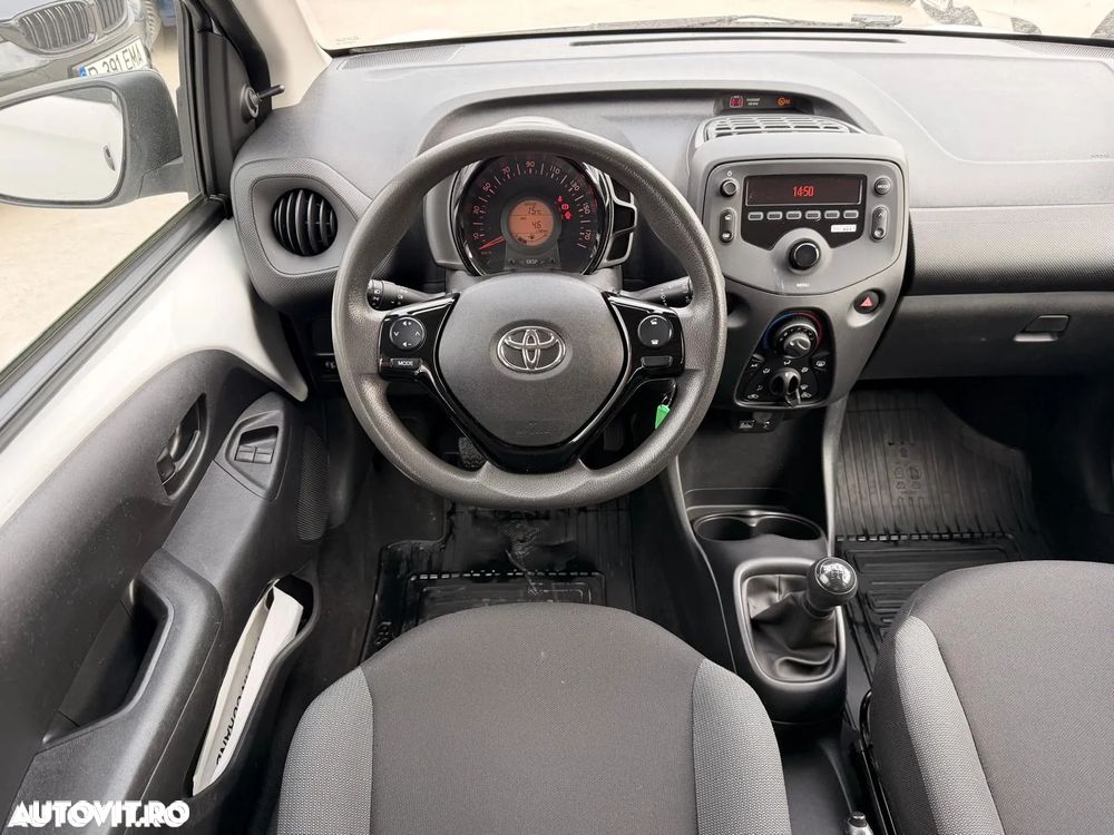 Toyota Aygo 1.0 VVY-I 5 usi X-connect - 10