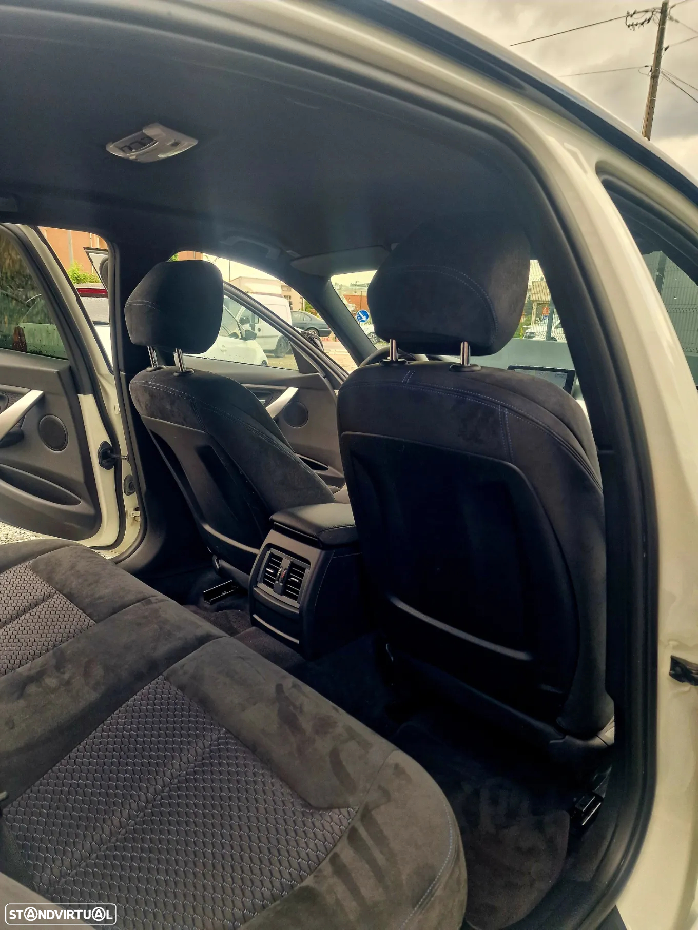 BMW 328 i Auto Pack M - 15