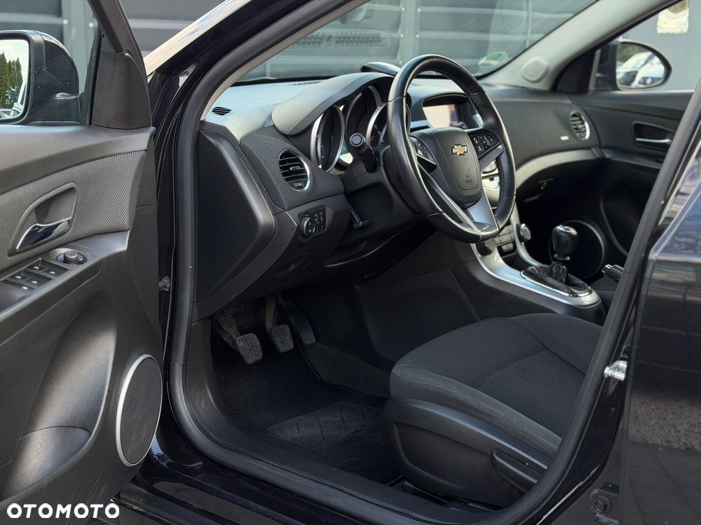 Chevrolet Cruze 1.4 T LT+ - 9