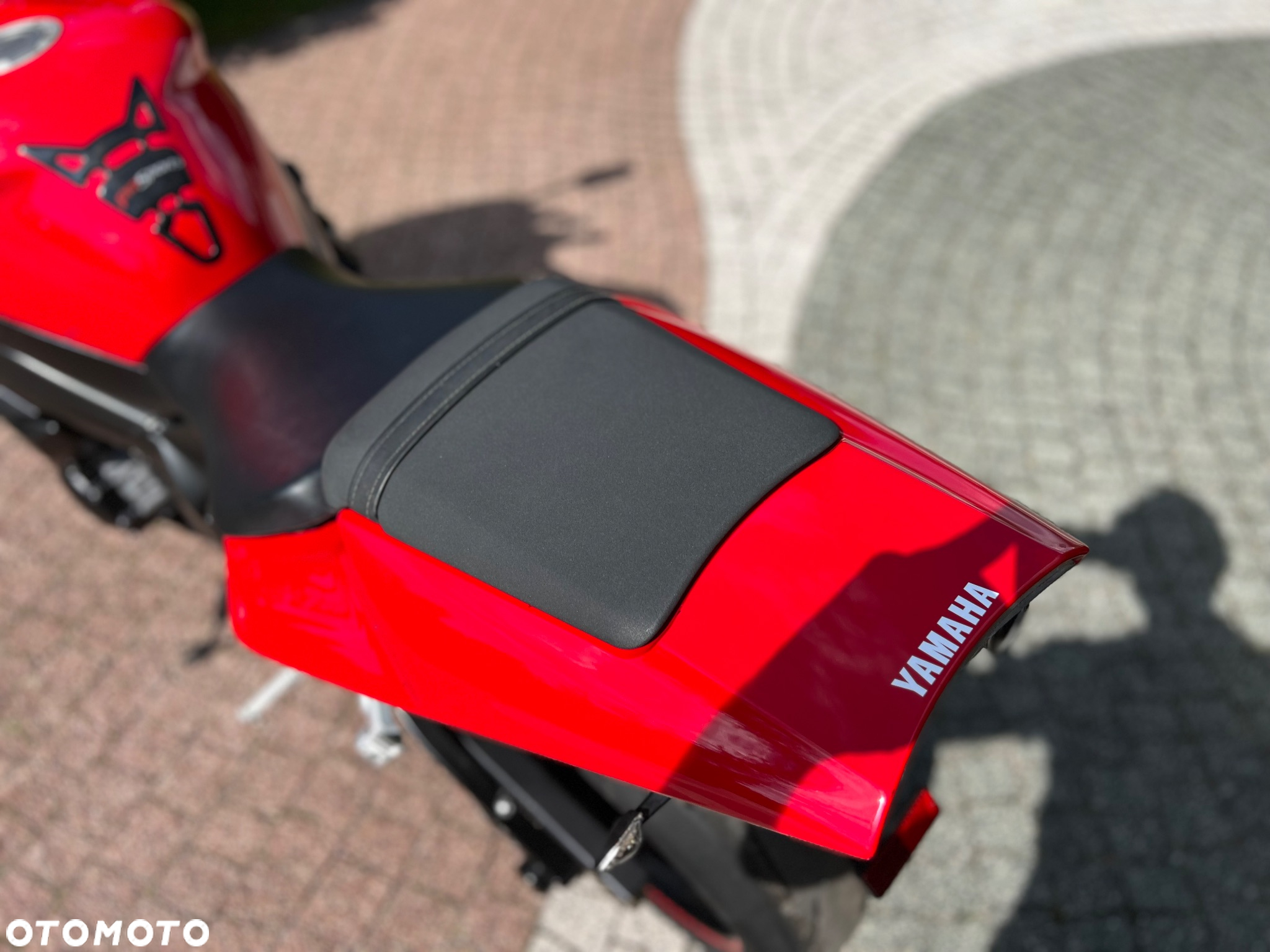 Yamaha R1 - 20