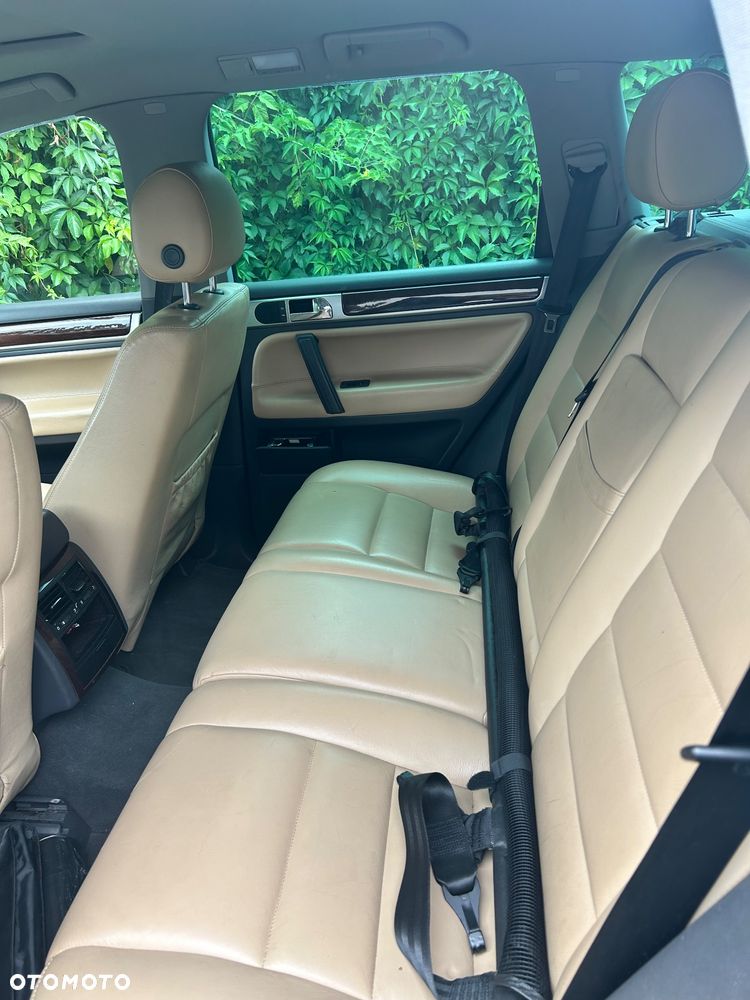 Volkswagen Touareg - 9