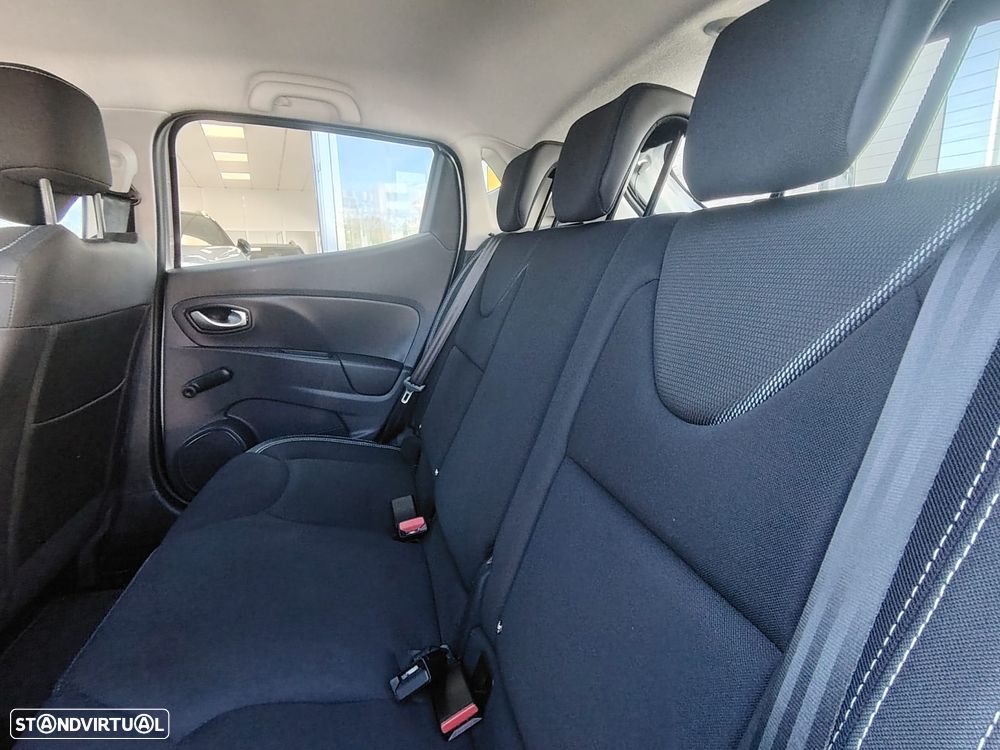 Renault Clio dCi 90 Limited - 16