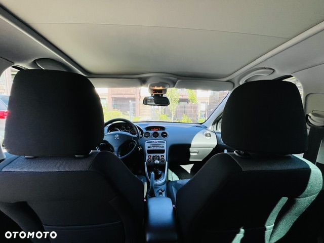 Peugeot 308 1.6 Premium - 19