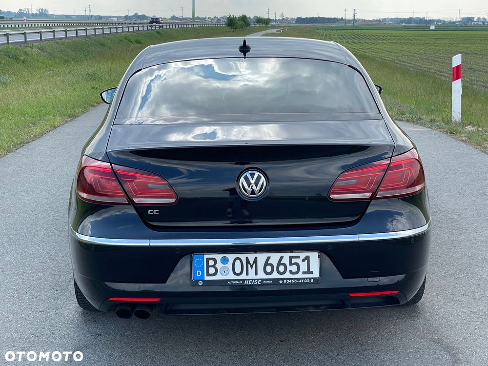 Volkswagen Passat 1.8 TSI Individual - 14