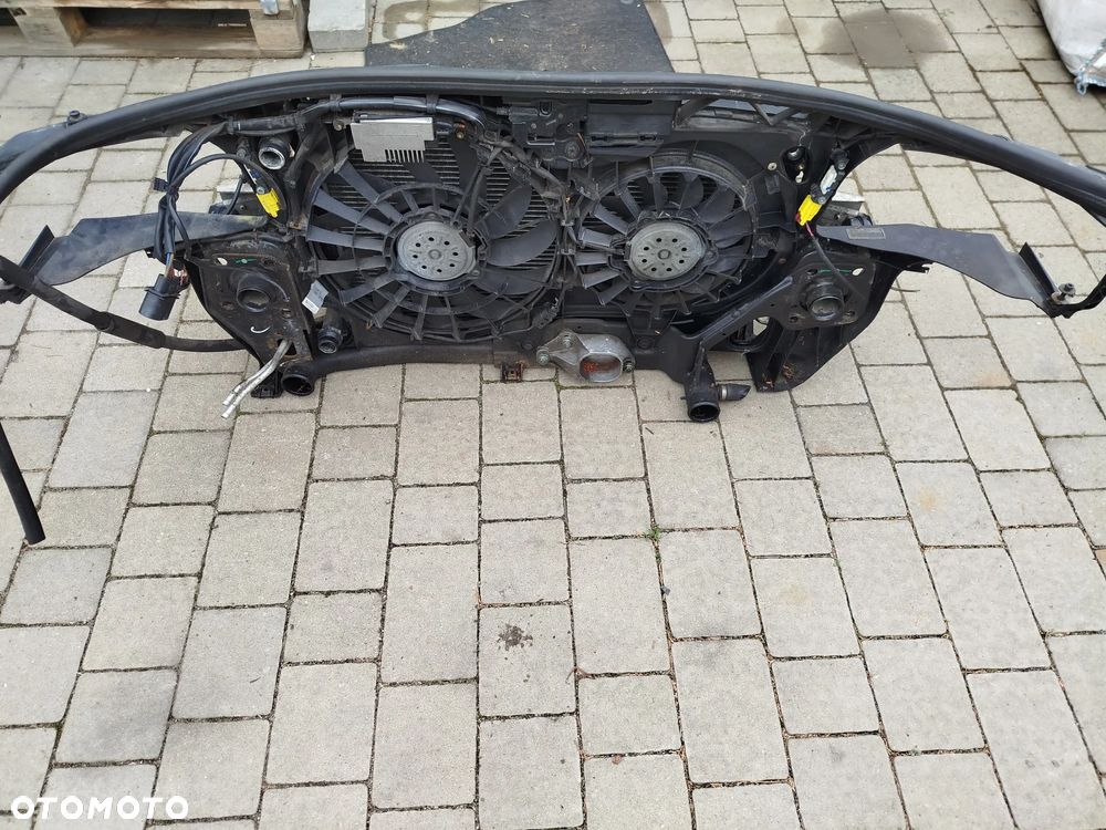 Audi A4 B7 1.8 T 2.0 TDI   pas przedni - 2