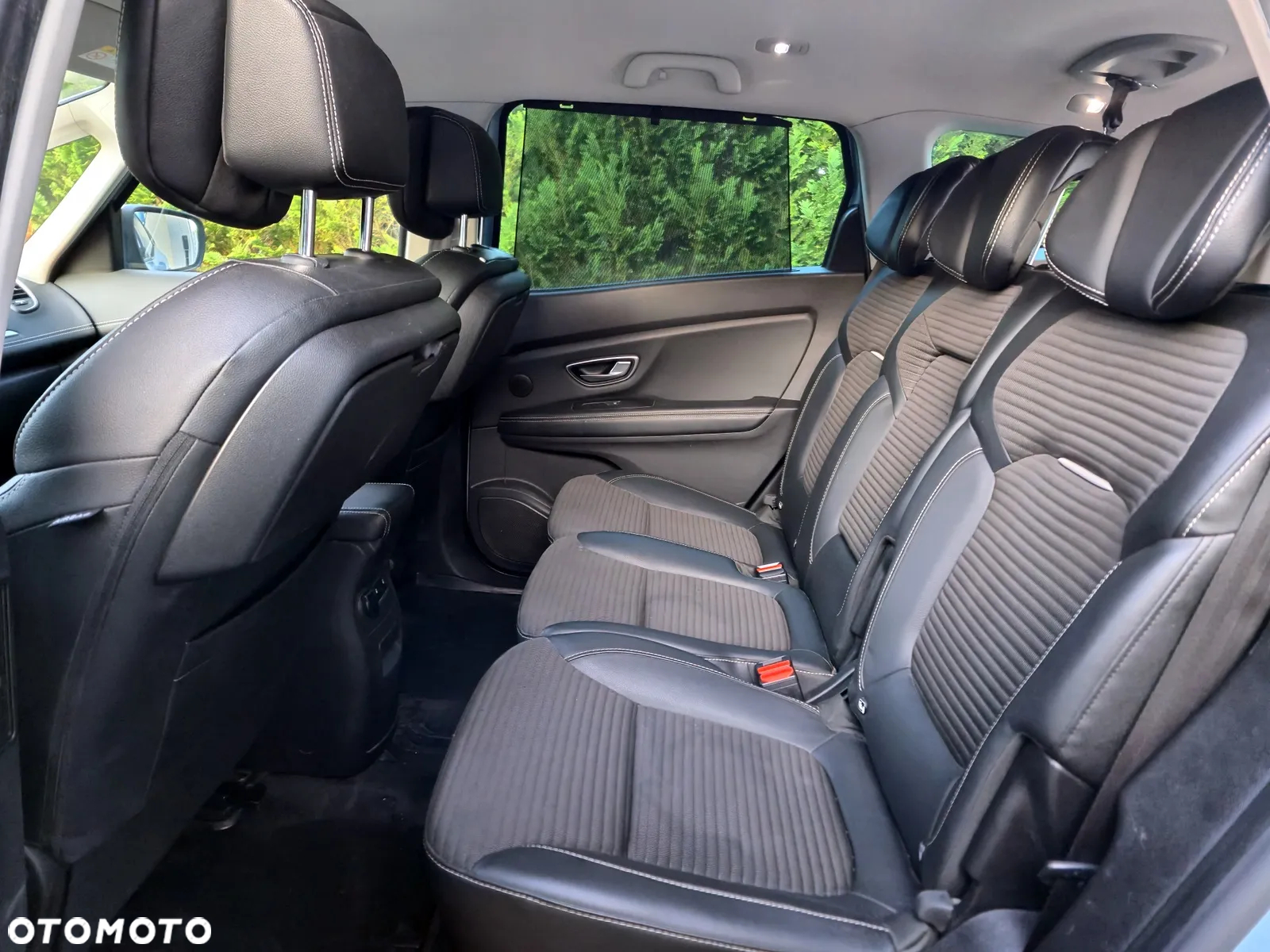 Renault Scenic 1.6 dCi Energy Bose Edition - 9