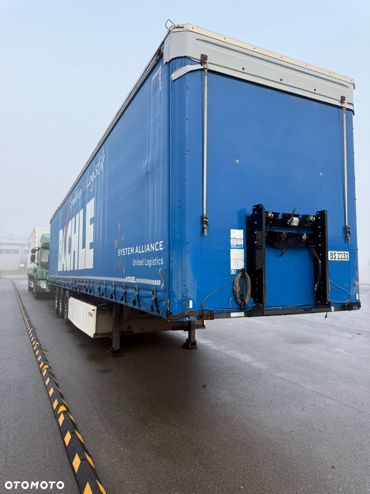 Kögel 2017 STANDARD z Niemiec podnoszona oś / PALECIARA /  STAN BARDZO DOBRY / OD PIERWSZEGO WŁAŚCICIELA / SKRZYNIA NA PALETY / TOP - 5