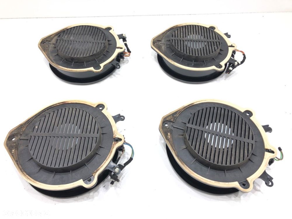 GŁOŚNIKI KOMPLET - 135.00 PLN - SEAT EXEO (3R2) 2008 - 2013 2.0 TDI 105 kW [143 KM] olej napędowy - 2