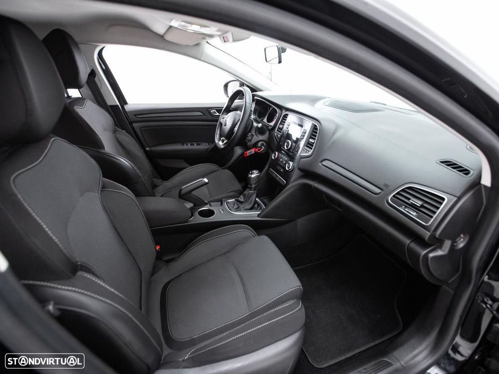 Renault Mégane 1.5 Blue dCi Zen - 9