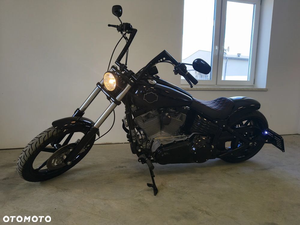 Harley-Davidson Softail - 1