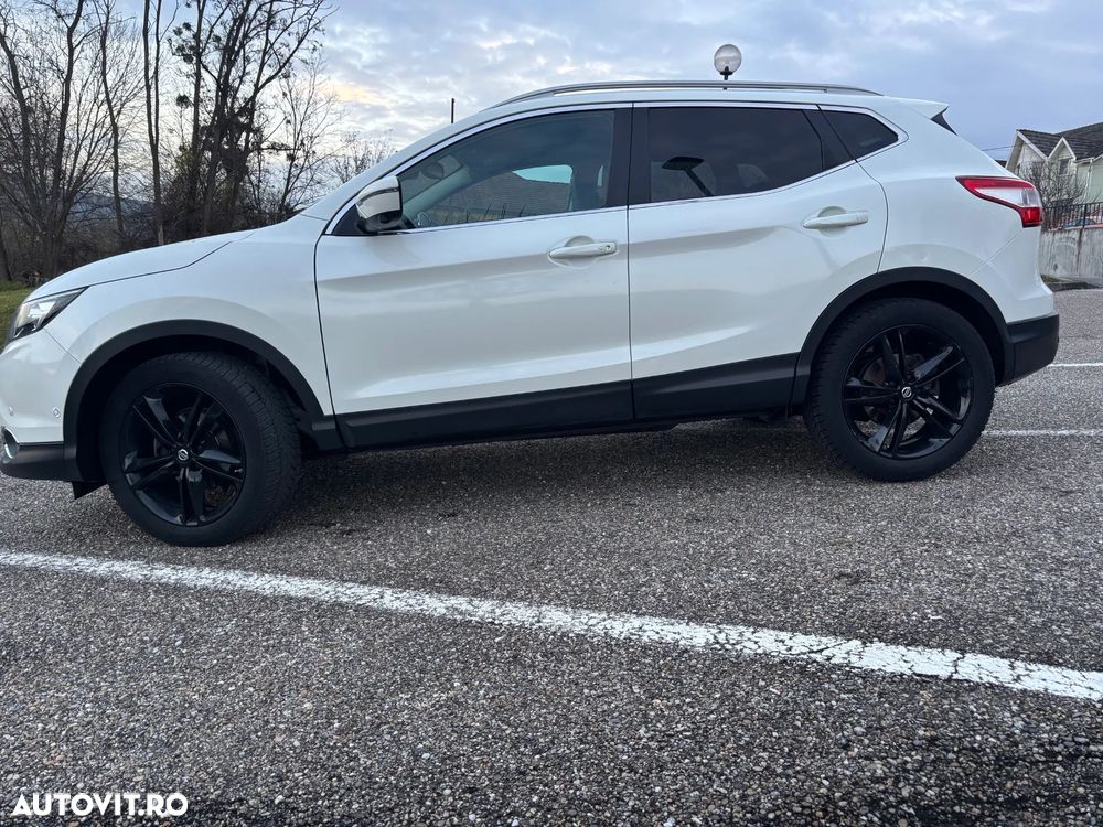 Nissan Qashqai 1.6 DCI TEKNA+ - 20