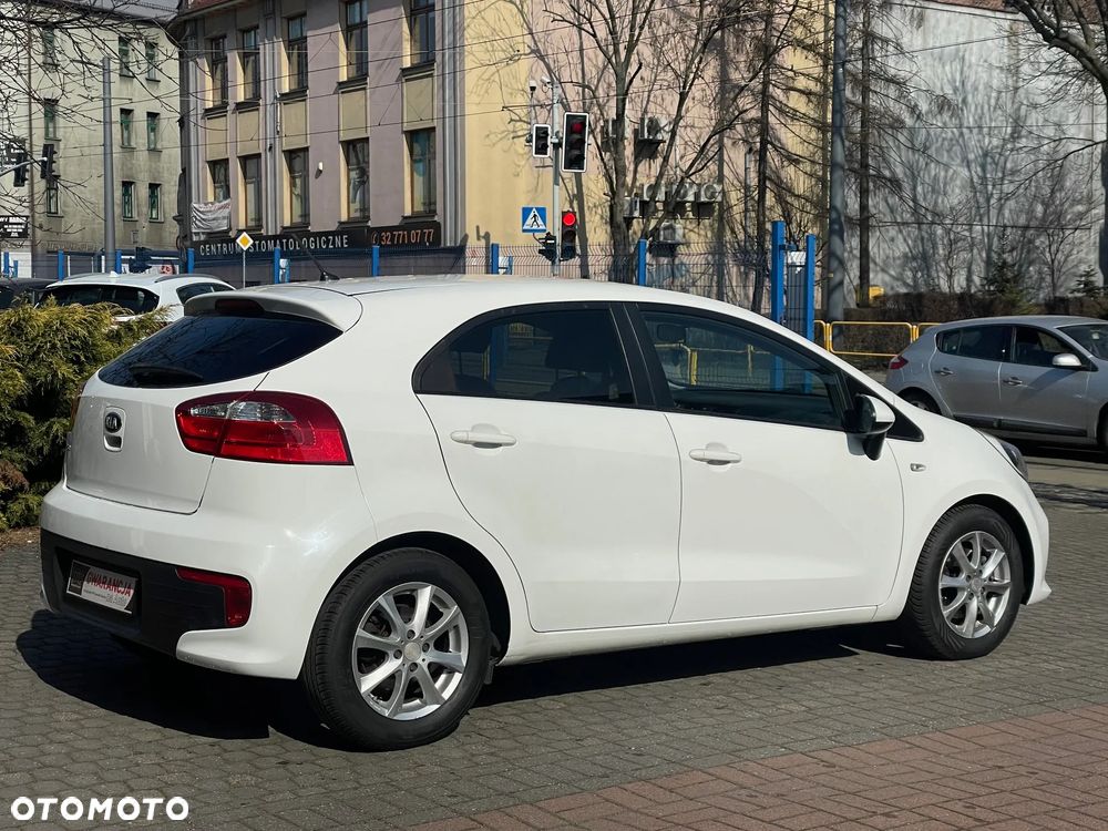 Kia Rio 1.2 Edition 7 - 6
