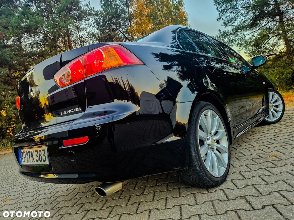 Mitsubishi Lancer - 3