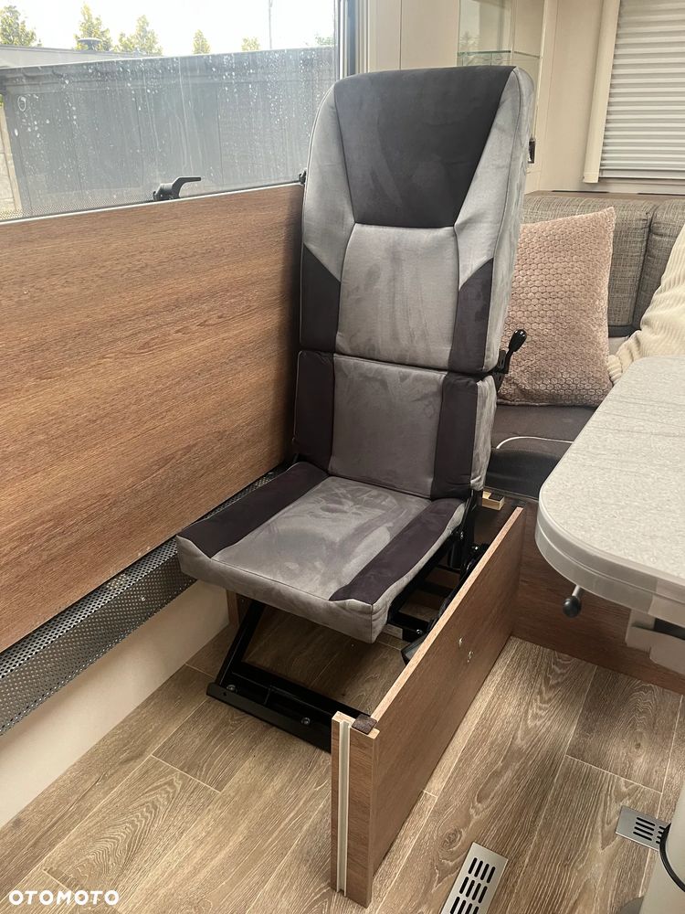 Dethleffs ALPA 6820 - 16