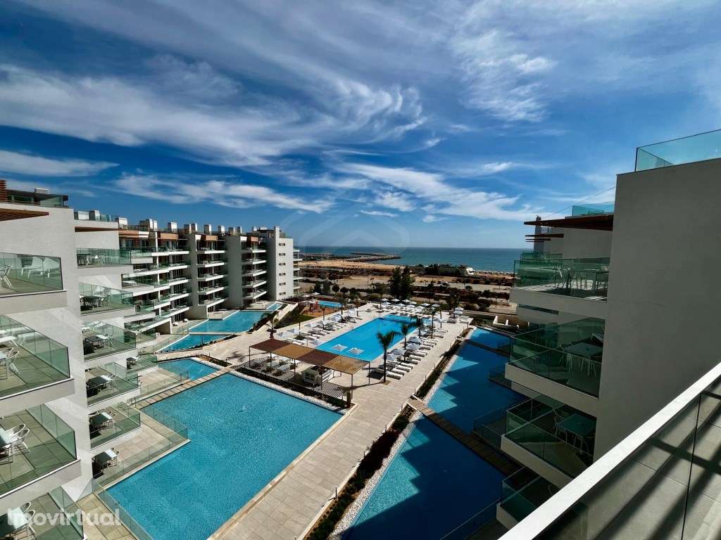 Exclusivo Rooftop T2 com Jacuzzi Frente Mar em Vilamoura, Algarve - Grande imagem: 2/28