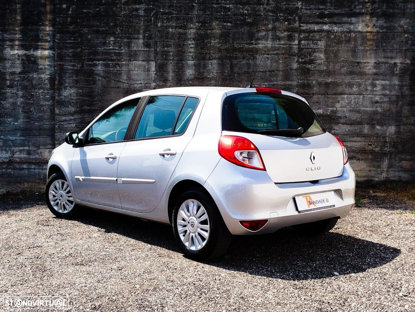 Renault Clio 1.2 16V Dynamique - 17