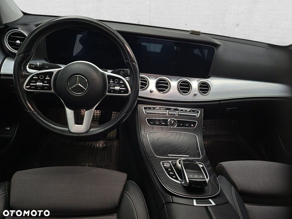 Mercedes-Benz Klasa E - 10