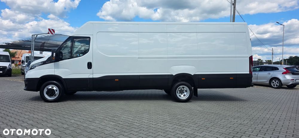 Iveco Daily 35 C18 - 3