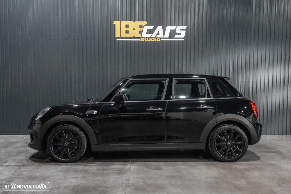 MINI 5 Portas Cooper D - 22