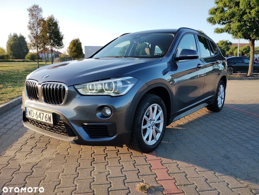 BMW X1 xDrive25i Advantage - 1