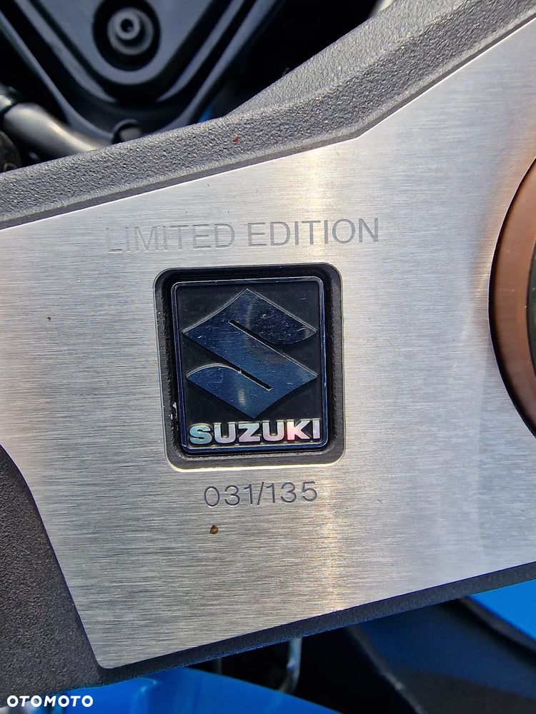 Suzuki GSX-R - 6
