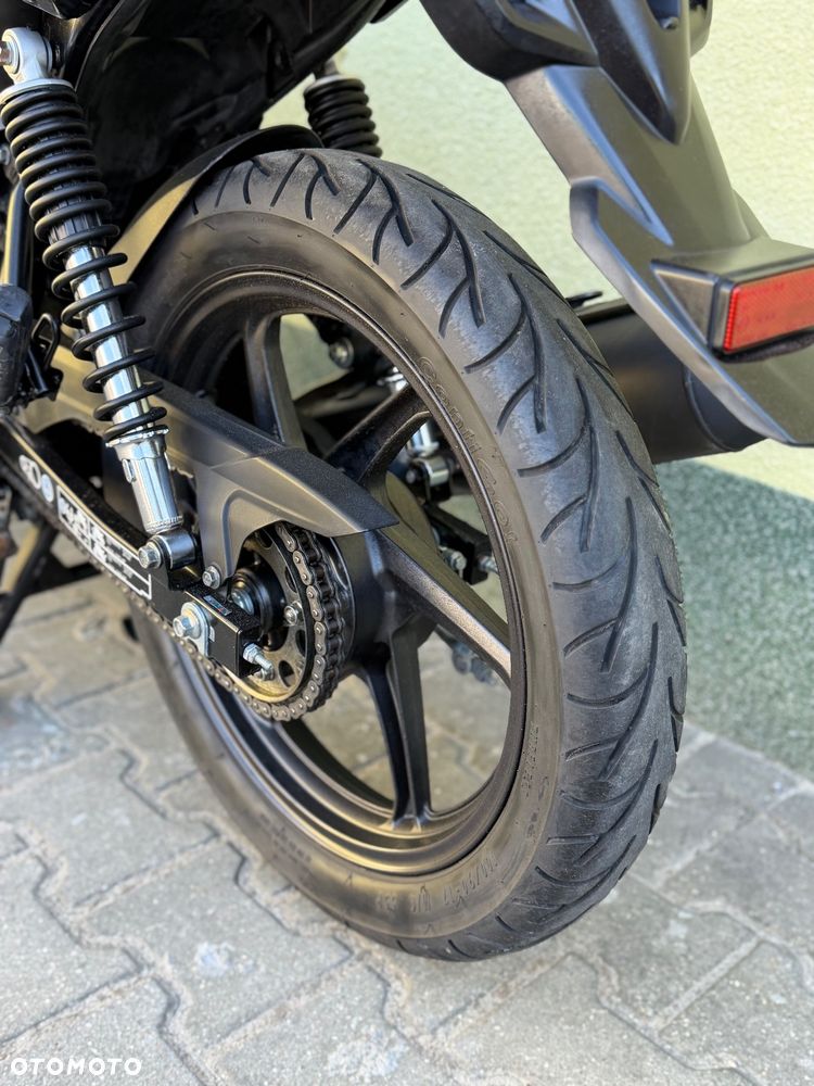 Honda CBF - 23