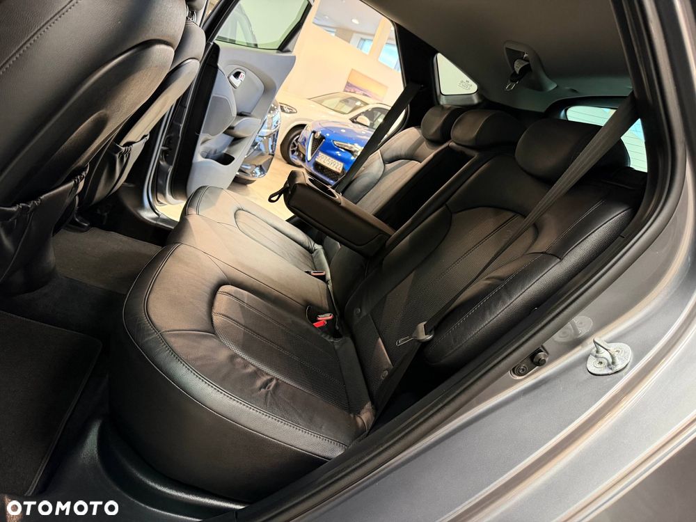 Hyundai ix35 2.0 2WD Automatik Trend - 32