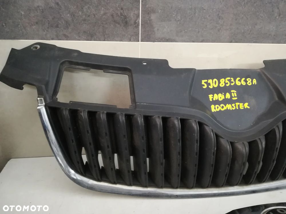ATRAPA GRILLA SKODA FABIA II, ROOMSTER, OCTAVIA II, 5J0853668A, 1Z0853668 - 5