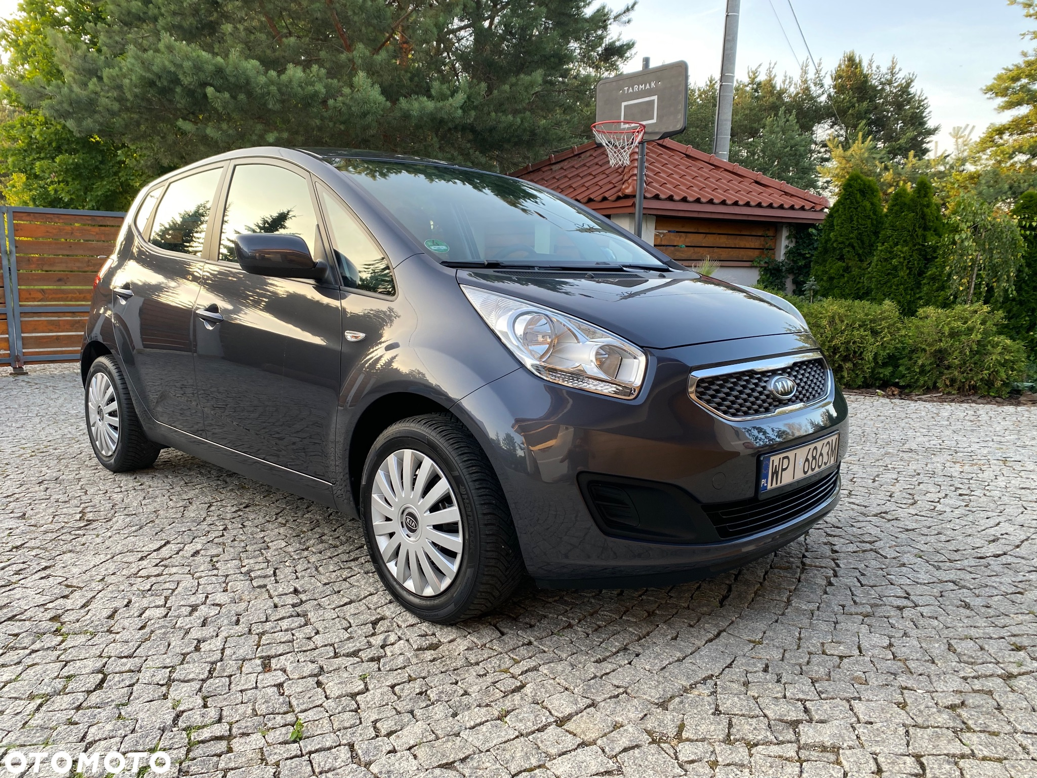 Kia Venga - 9