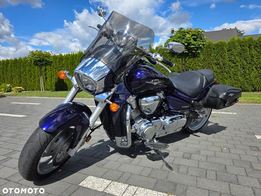 Suzuki Intruder - 35