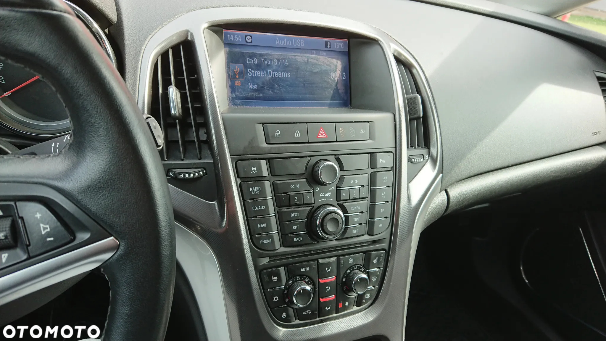 Opel Astra 1.4 Turbo Sports Tourer Innovation - 31