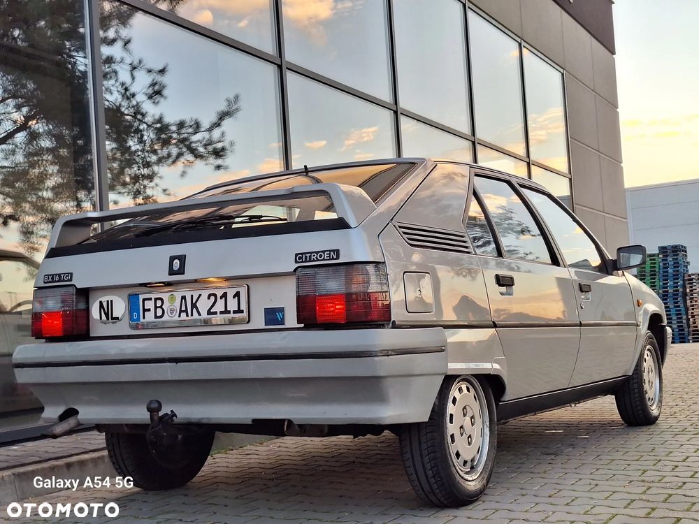 Citroën BX 16 TGI Classic - 4