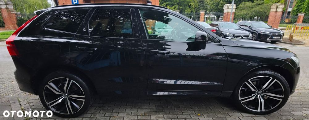 Volvo XC 60 B5 B AWD R-Design - 4
