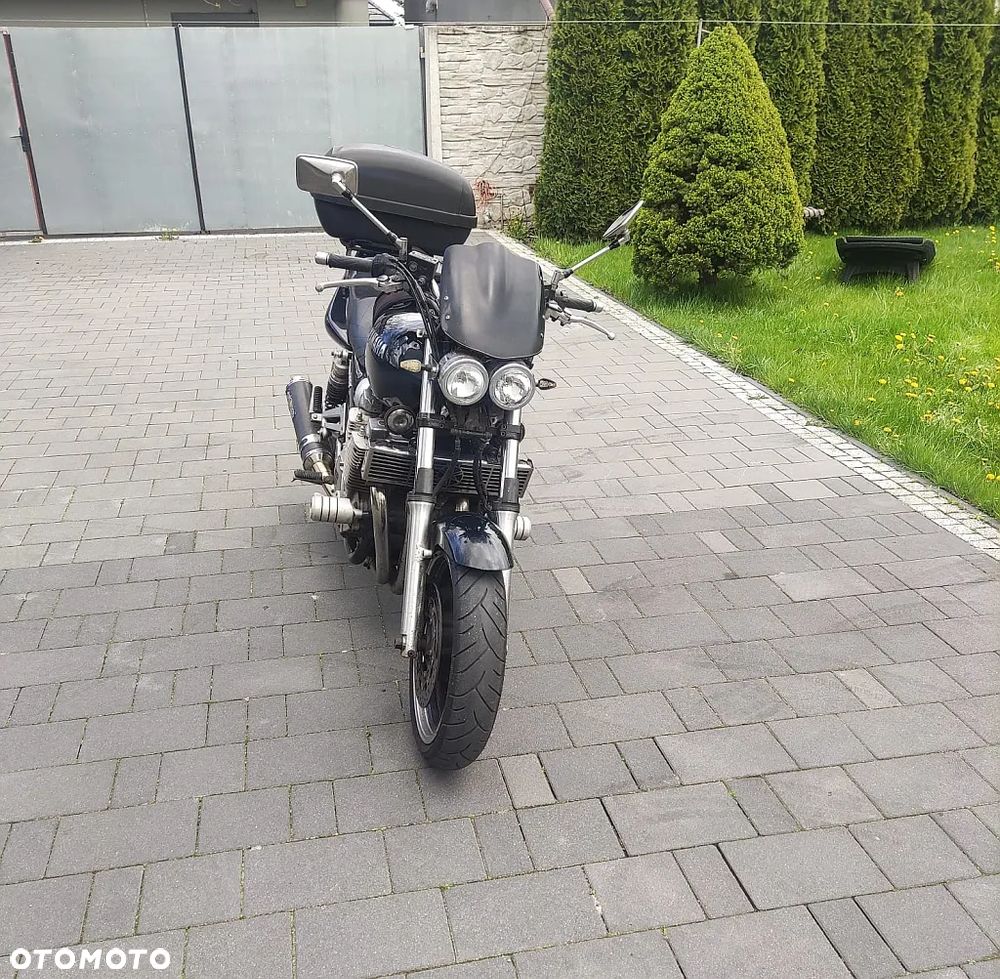 Yamaha XJR - 6