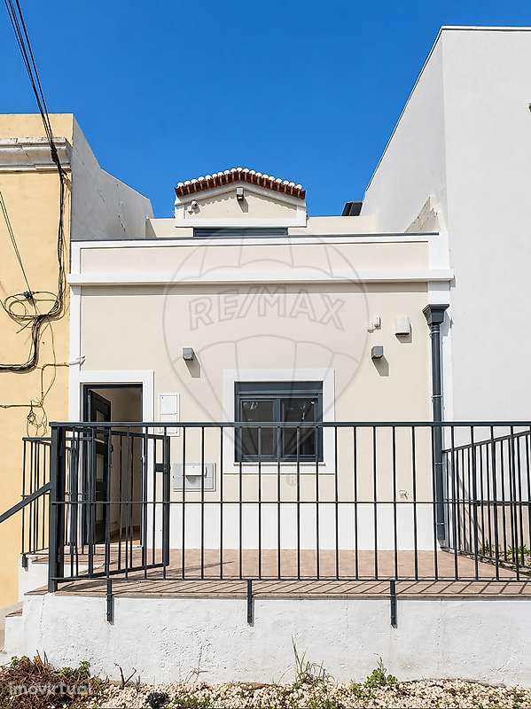 Moradia T2 para venda - Grande imagem: 2/29