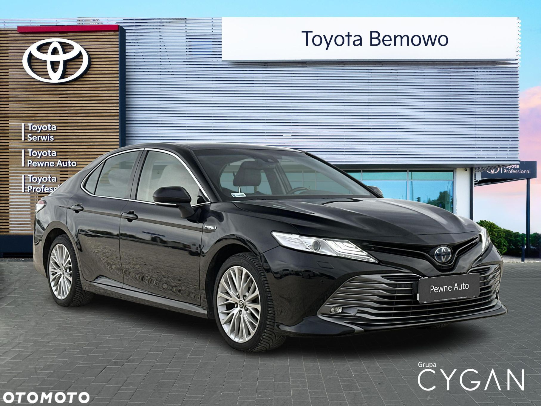Toyota Camry 2.5 Hybrid Executive CVT - 3