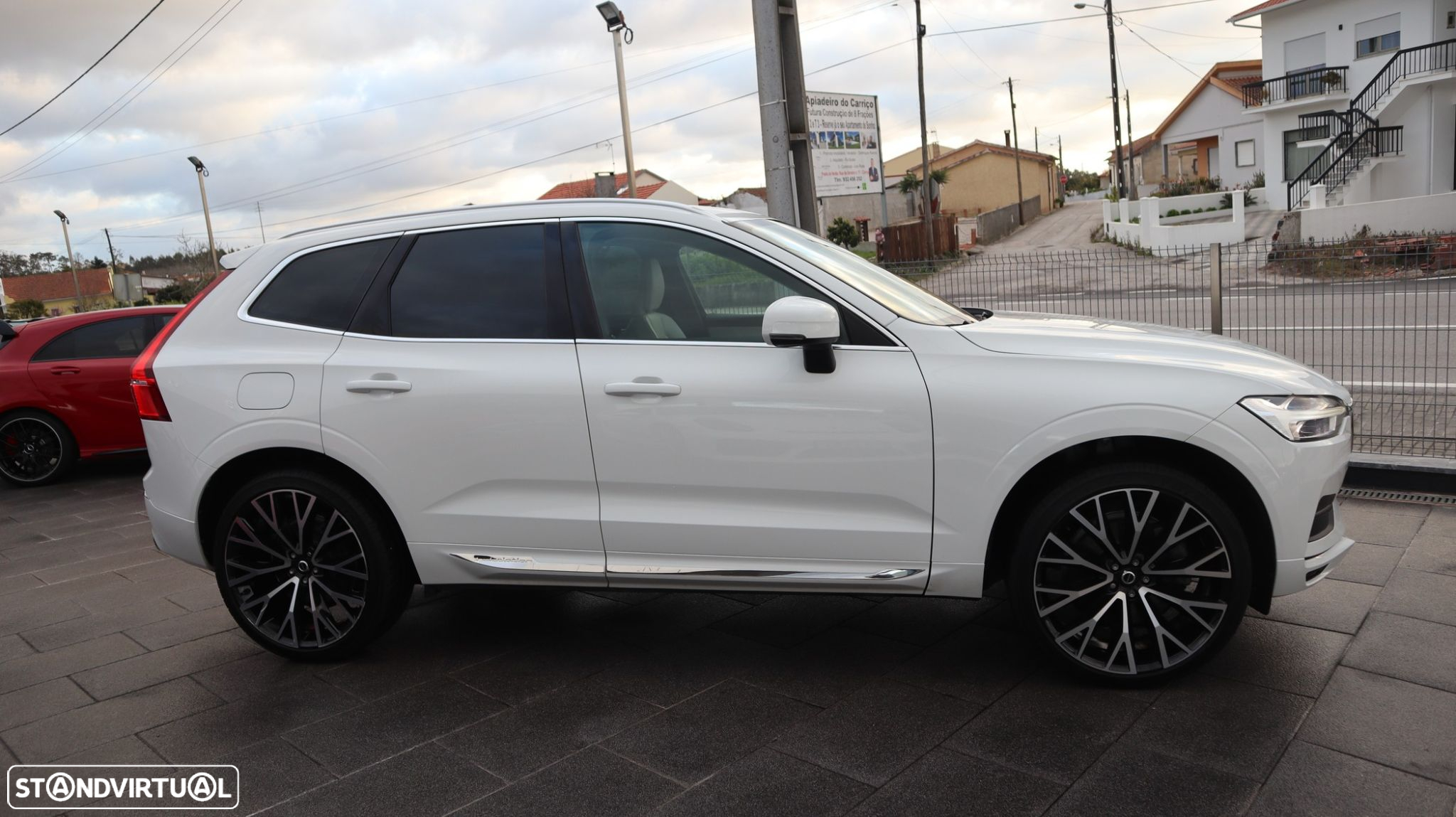 Volvo XC 60 2.0 B5 Inscription AWD - 8