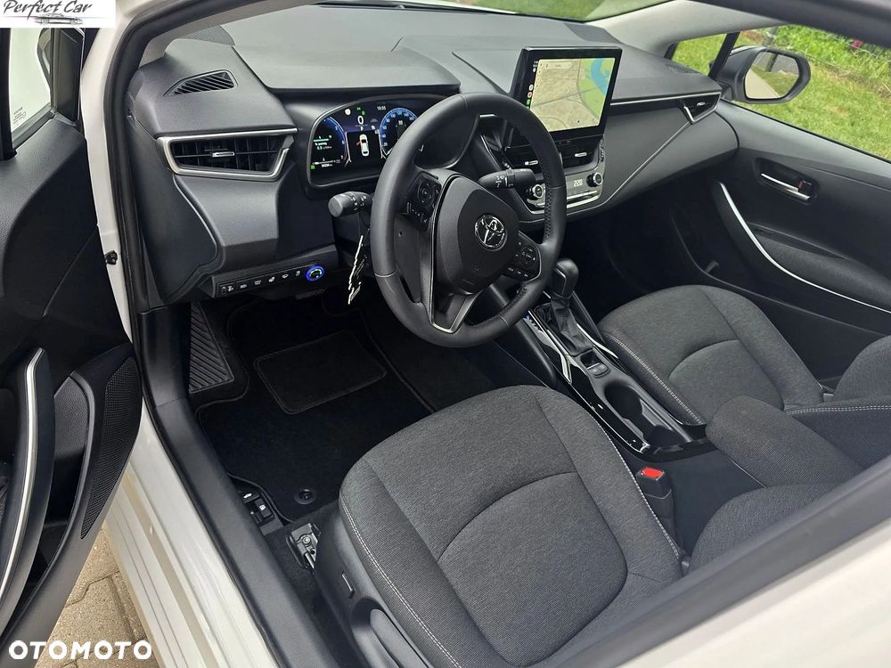 Toyota Corolla 1.8 Hybrid Comfort - 7