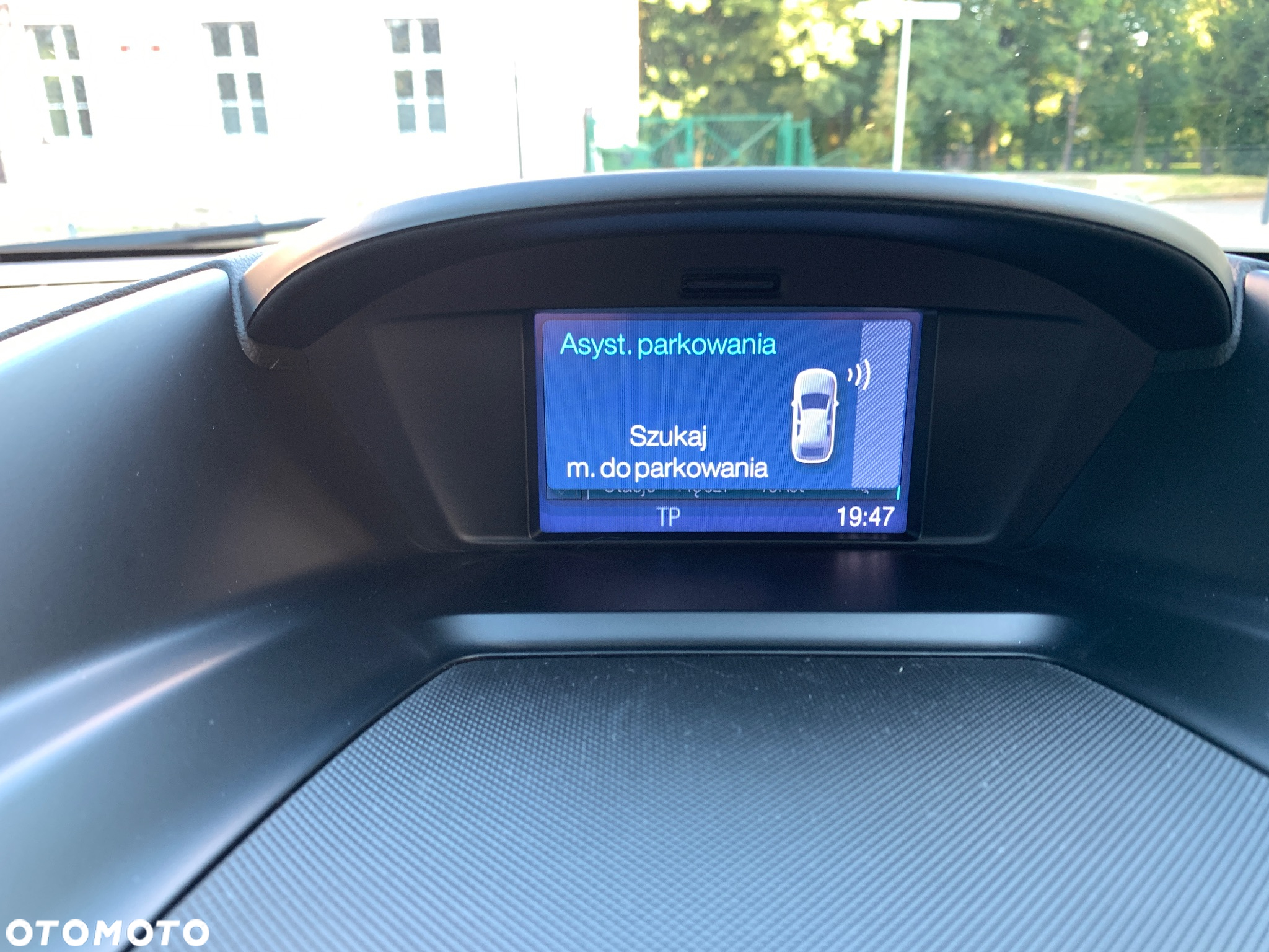 Ford Kuga 2.0 TDCi 4x4 Titanium - 36