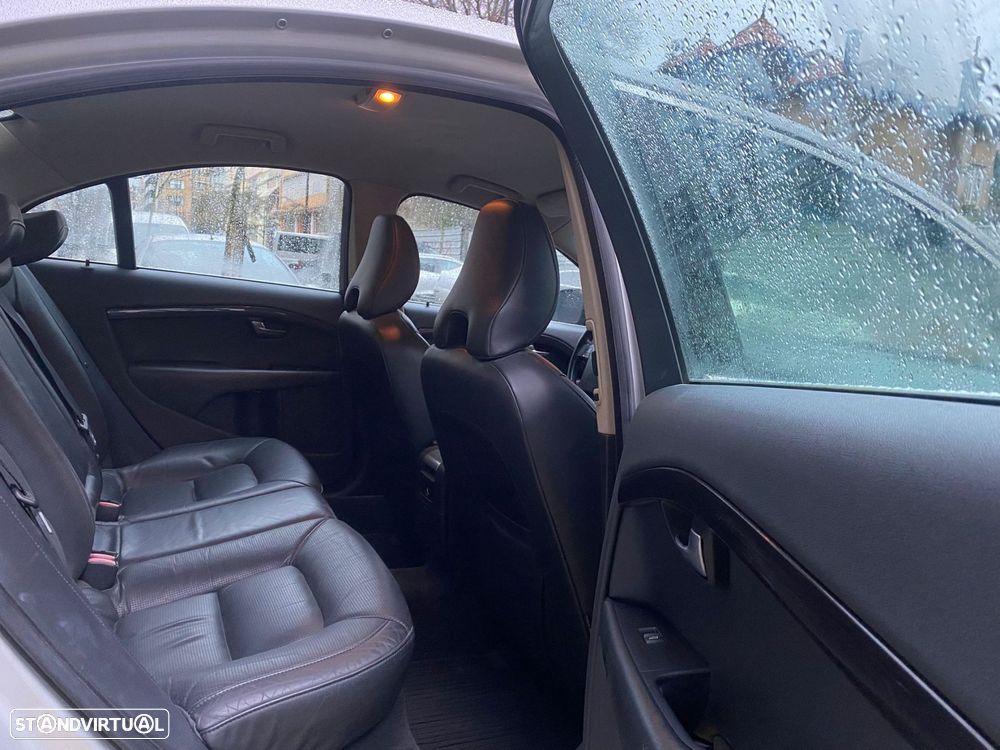 Volvo S80 2.4 D5 Executive - 19